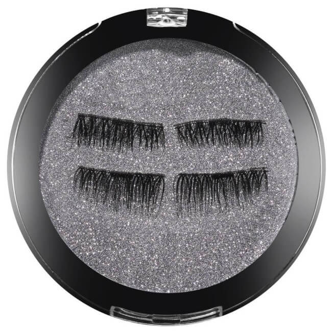 False eyelashes Star look 0002655