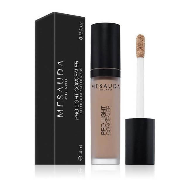 Vloeibare corrector PRO LIGHT CONCEALER W70 4 ml