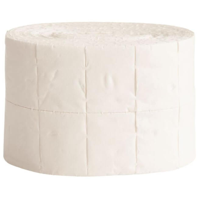Verpakking met 2 rollen van 500 cellulose vierkante pads voor nagels.