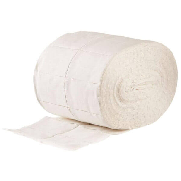 Verpakking met 2 rollen van 500 cellulose vierkante pads voor nagels. Verpakking met 2 rollen van 500 cellulose vierkante pads voor nagels.