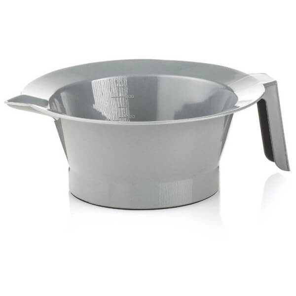 Graduated bowl with gray non-slip rubber spout