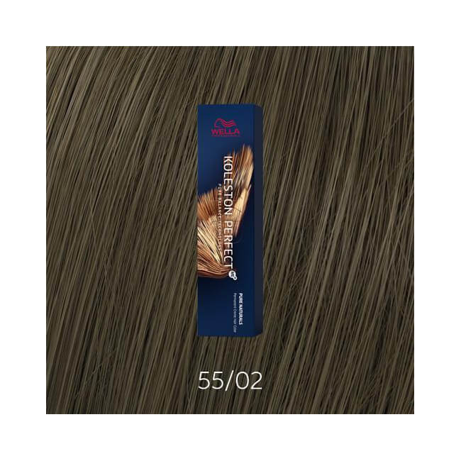 Pure Naturals haarkleuring in de kleur 55/02 intense lichtbruin natuurlijk mat van Wella 60ML.