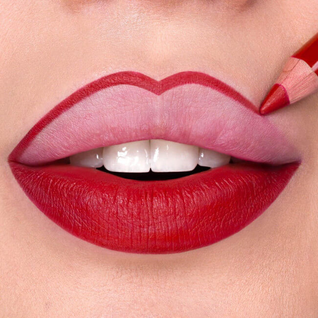 Lápis labial extra suave de longa duração ARTIST LIPS - 111 Cherry