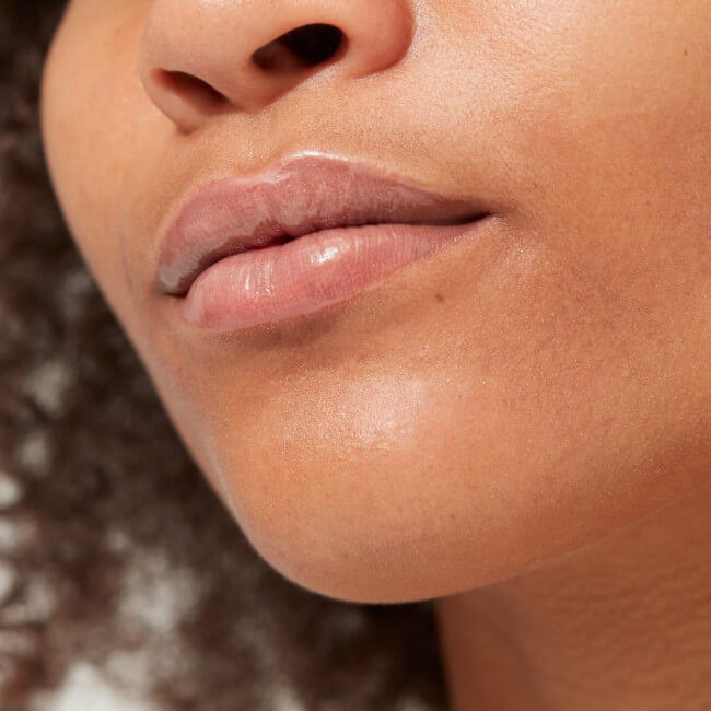 Brilliant getinte lipgloss n°59 van Gosh.