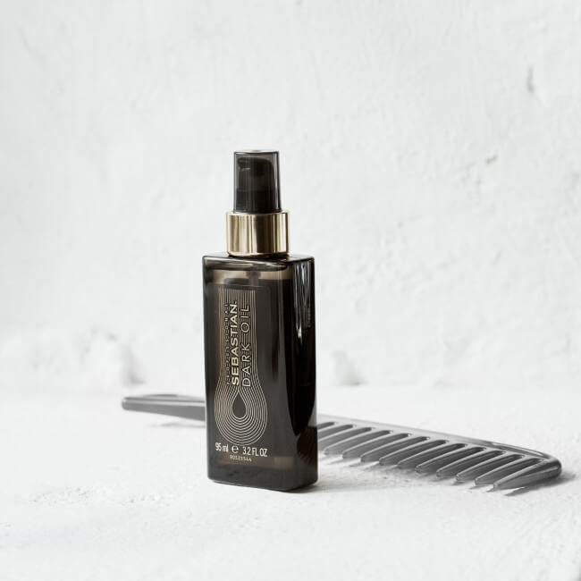 Óleo capilar modelador Dark Oil Sebastian 95ml.
