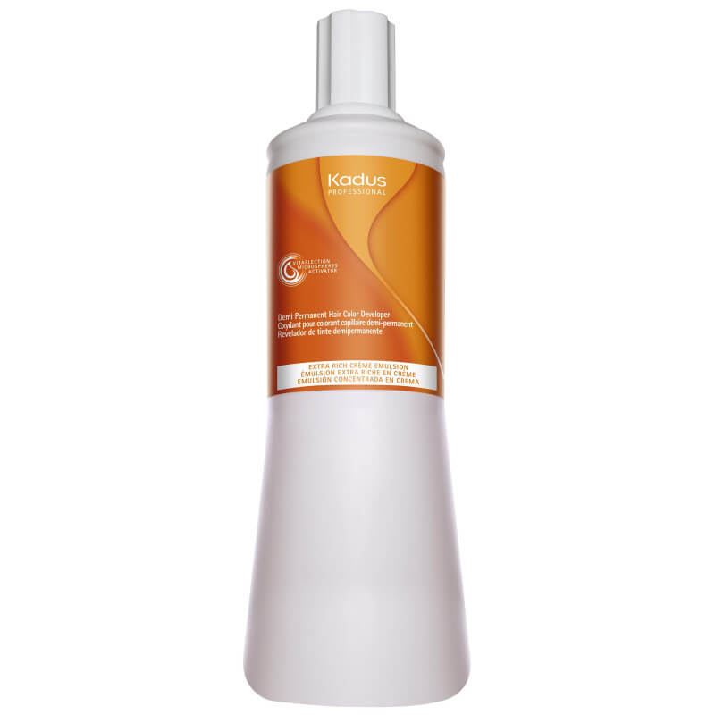 Oxydant semi 1,9% Kadus 1L

Translated to Dutch:
Oxydant semi 1,9% Kadus 1L