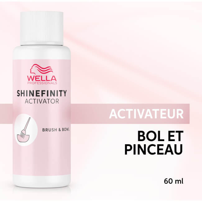 Activador Shinefinity 2% con bol y pincel de 60ML de Wella.