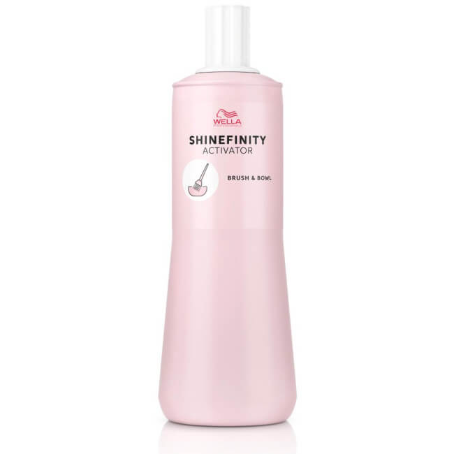 Activator 2% Shinefinity bowl + brush Wella 1L

Activateur 2% Shinefinity bakje + kwast Wella 1L