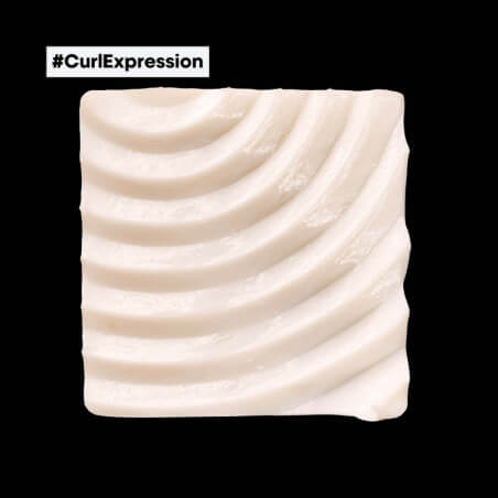 Masque riche Curl Expression L'Oréal Professionnel 500ML

Wordt vertaald als:

Rijke krulmasker L'Oréal Professionnel 500ML
