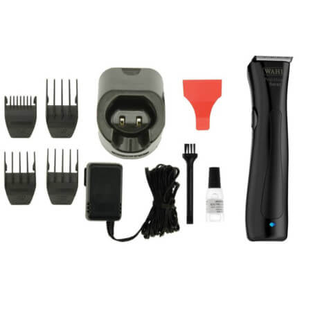 Estuche con dos cortapelos Super Taper Cordless y Beret en color negro de Wahl.