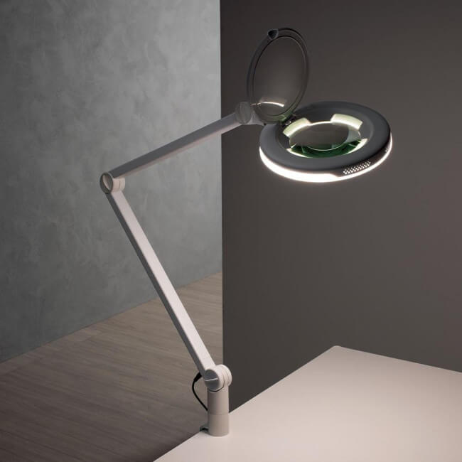 Lâmpada de aumento 5D com tecnologia LED e função touch Air.