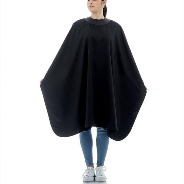 Cape con cuello alto