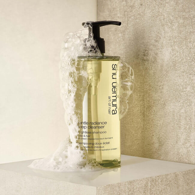 Olio detergente Shu Uemura Cleansing Oil 400ML per capelli delicati e luminosi.