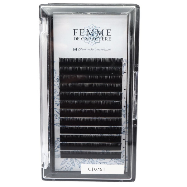 Classic 9mm (0.15-C) eyelash extensions Femme de Caractère