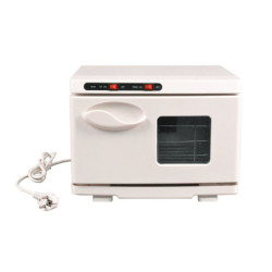 Witte handdoekverwarmer