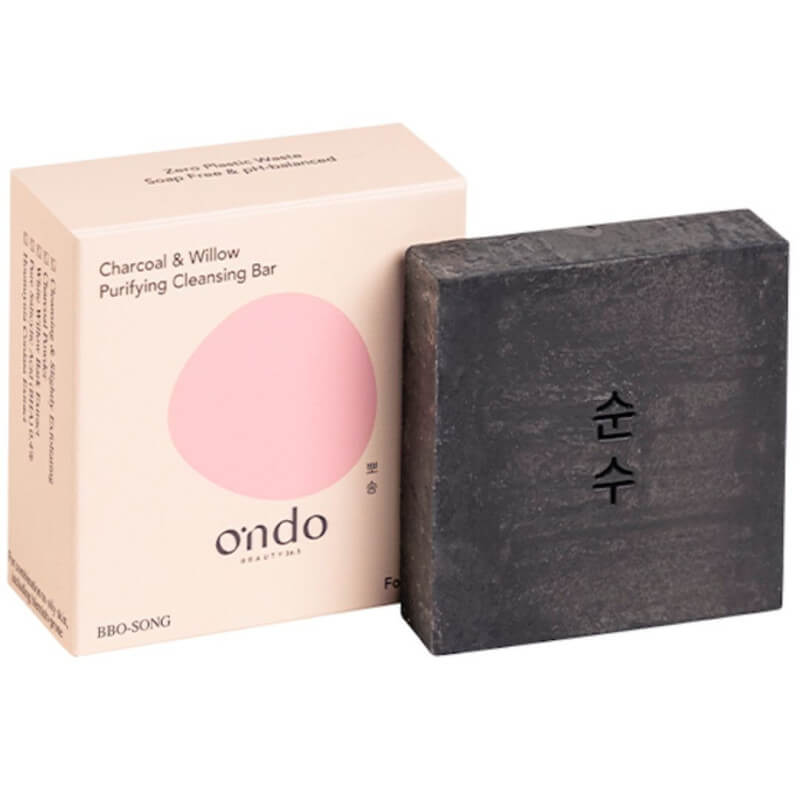 Feste Seife mit Holzkohle & Weidenkohle von Ondo Beauty, 70g.