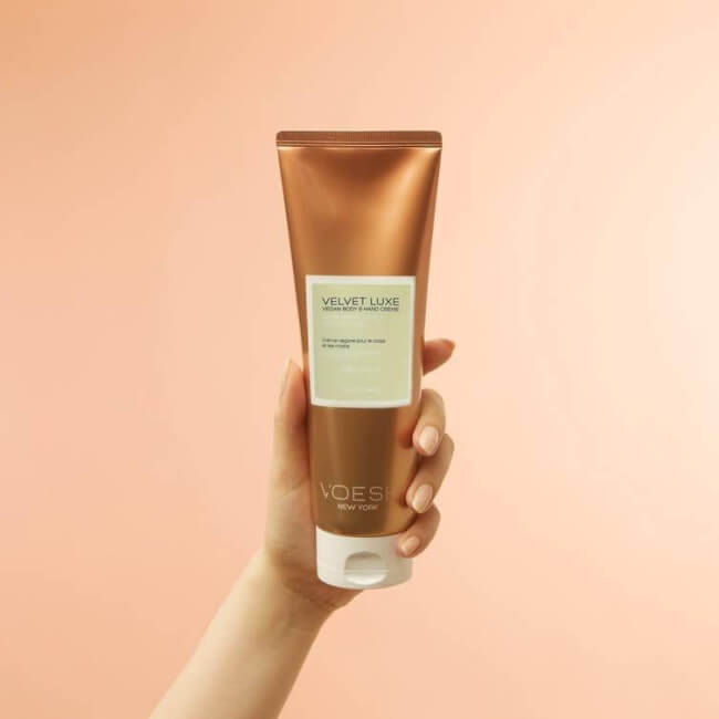 Hand- en lichaamscrème Chanvre Velvet Luxe 236 ML VOESH