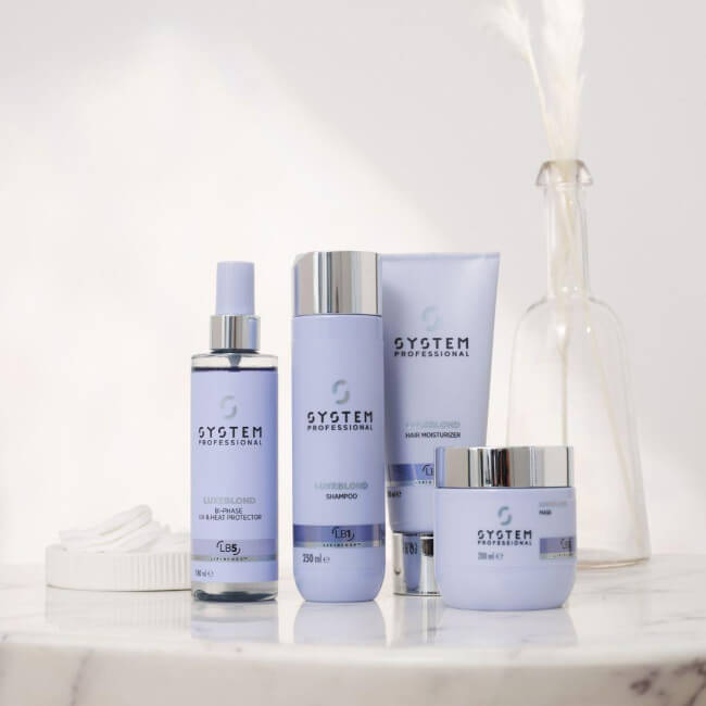 Rotina LuxeBlond com spray System Professional