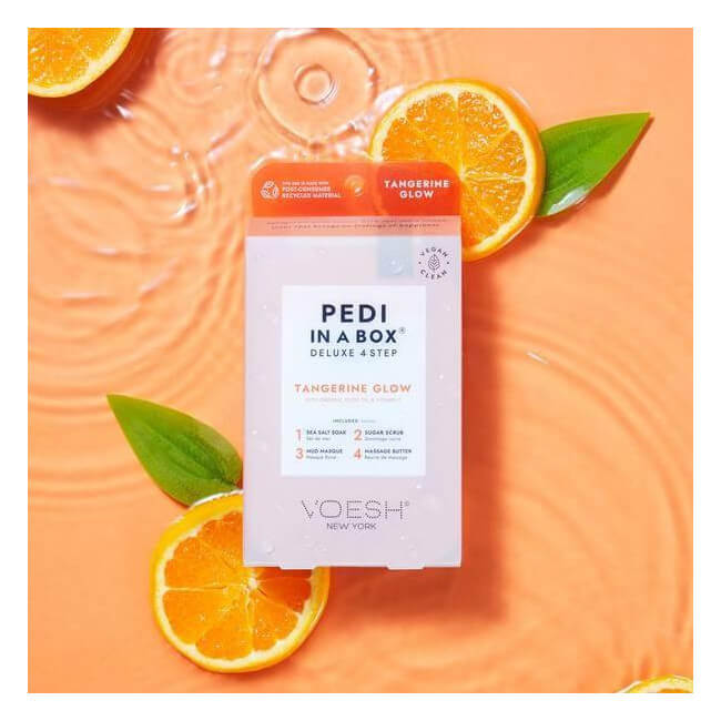 Cuidado com os pés em 4 etapas Mandarine Tangerine Glow Pedi in Box VOESH