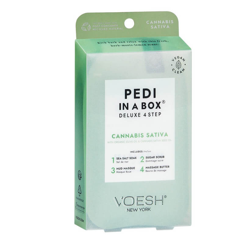 Cuidado dos pés em 4 etapas com Cannabis sativa Pedi in Box da VOESH.