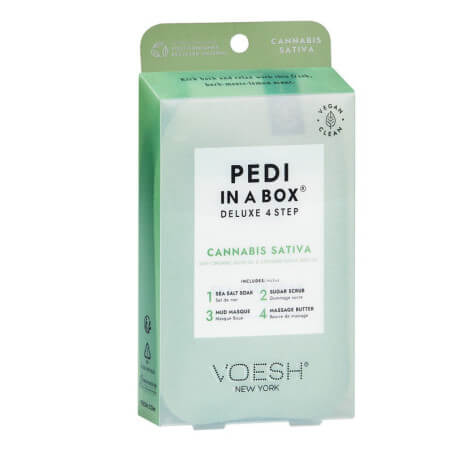 Cuidado dos pés em 4 etapas com Cannabis sativa Pedi in Box da VOESH.
