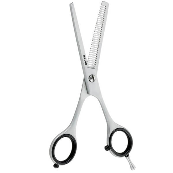 Tesoura desfiadeira 5.5” Aço Iwasaki Tesoura desfiadeira 5.5” Aço Iwasaki