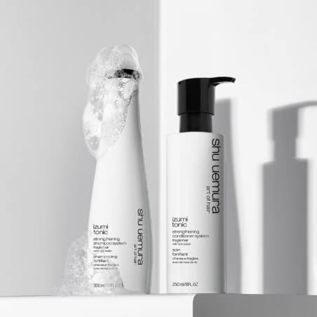Versterkende shampoo Izumi Tonic Shu Uemura 300 ml
