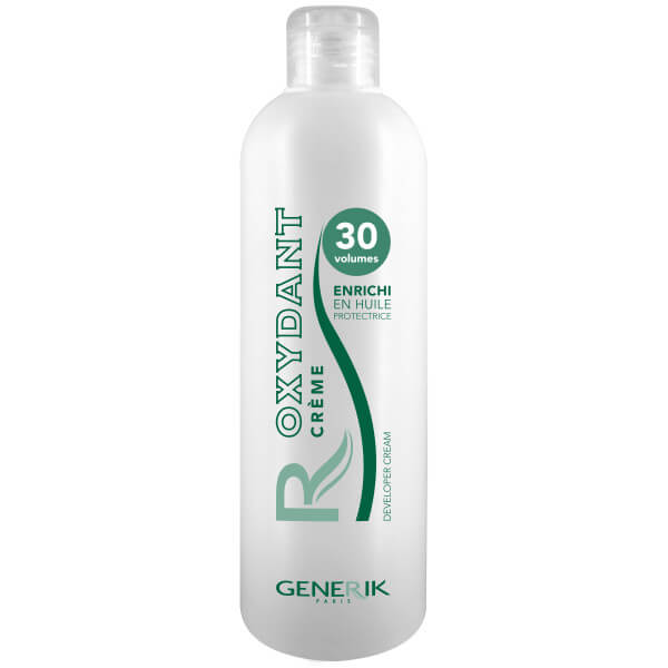 Oxidante 30V com óleo Generik 300ML