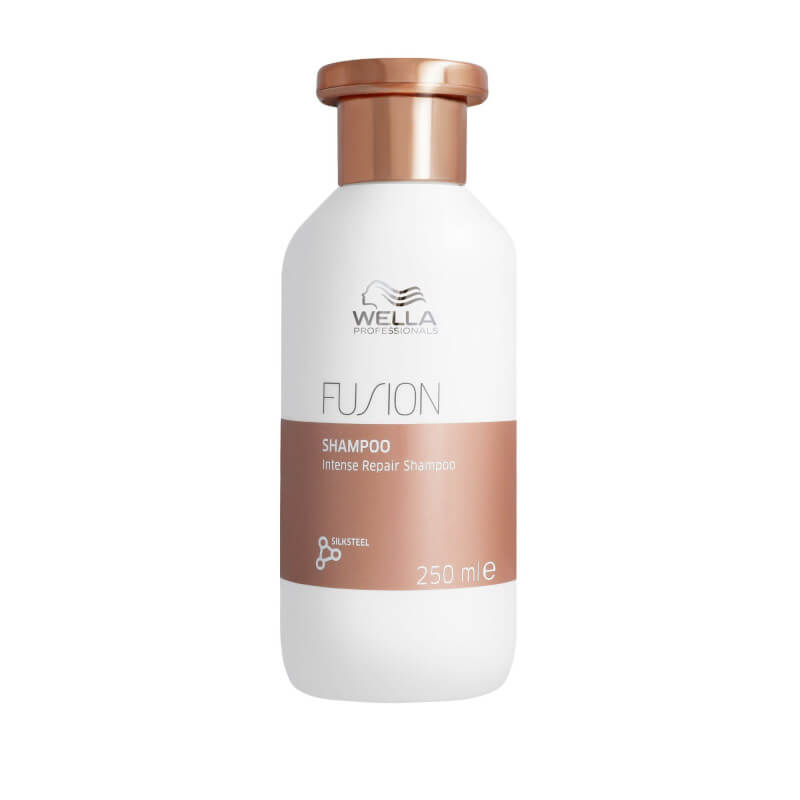 Champô para cabelos danificados Fusion Wella 250ML