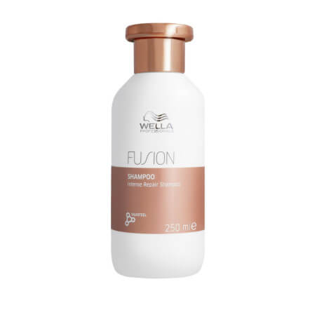 Champô para cabelos danificados Fusion Wella 250ML