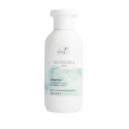 Shampoo per capelli mossi Wella Nutricurls 250ML