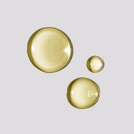 Geconcentreerd voedende en kalmerende olie Essence Absolue Shu Uemura 50 ml.