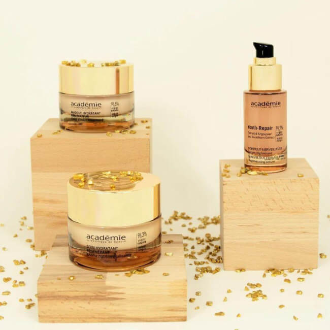 Youth Repair Volume-Boosting Densifying Treatment van Academie Scientifique de Beauté 50ML.