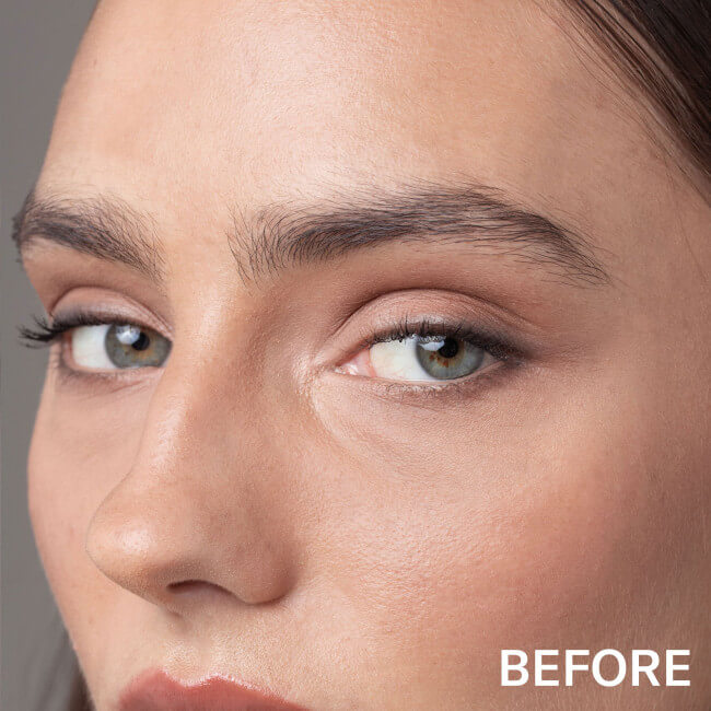 Mascara voor wenkbrauwen, Brow A Spell 103 auburn van Mesauda met volume.