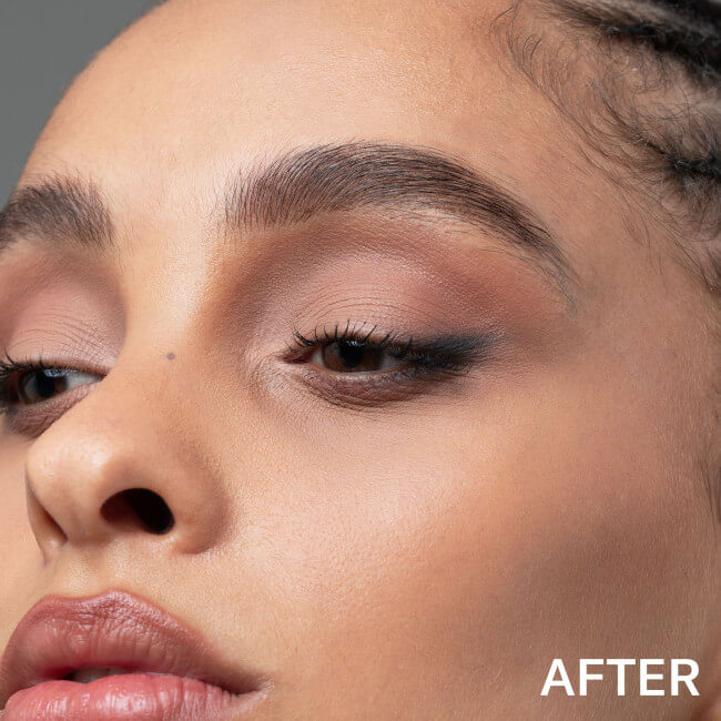 Mascara voor wenkbrauwen, volume Brow A Spell 104 dark van Mesauda.