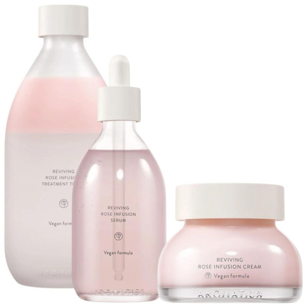 Revitalizing routine Rose Infusion Aromatica