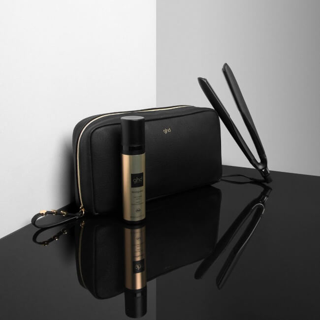 Alisador ghd Chronos preto + estojo térmico preto de oferta