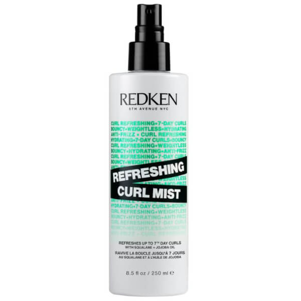 Revitalizing mist for curly...