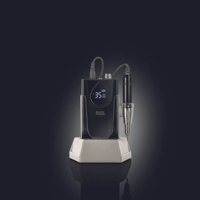 Lixadeira profissional BLACK PRO PORTABLE 35000 recarregável/portátil.