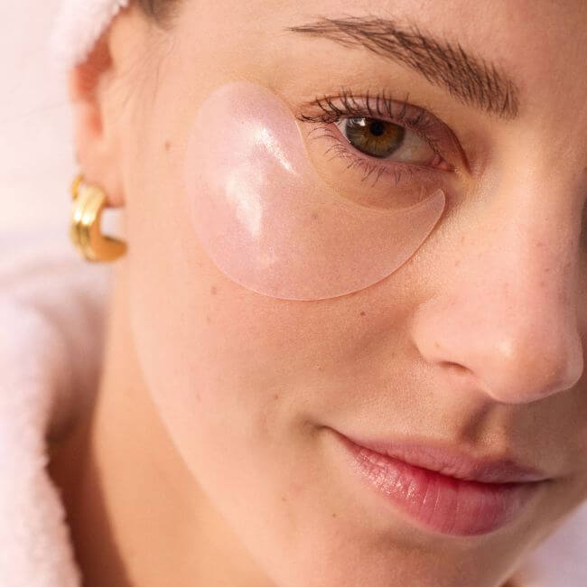 Patchs para os olhos Peptides Gosh Skincare, 60 patchs.