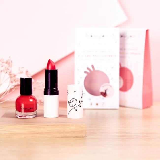 Conjunto de Batom e Verniz Vegan a Condizer da Madame Rosajou.