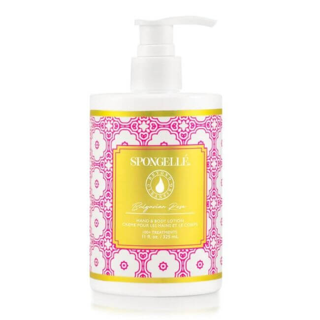 Hydraterende hand- en bodylotion met Bulgaarse rozen van Spongellé, 325 ml.