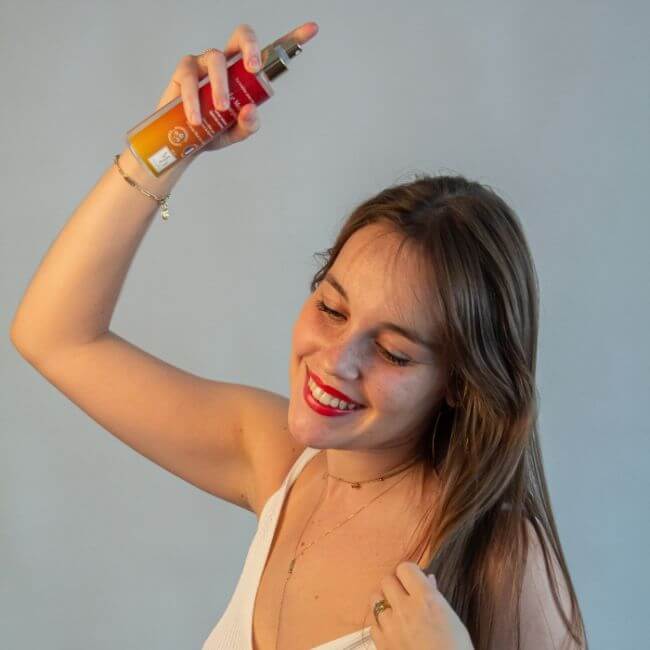 Volume de spray para raízes "Le Majesty" de Joséphine Mademoiselle Gold 200ML