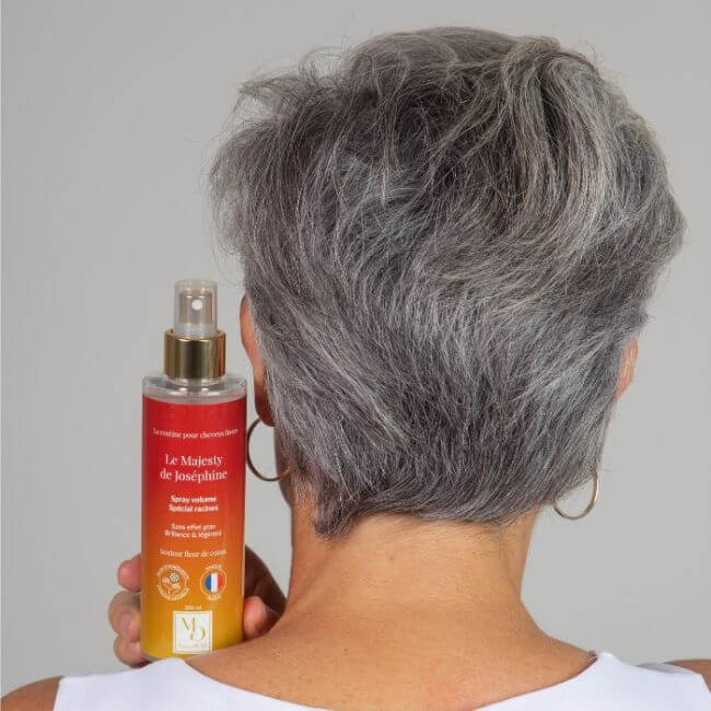 Volume de spray para raízes "Le Majesty" de Joséphine Mademoiselle Gold 200ML