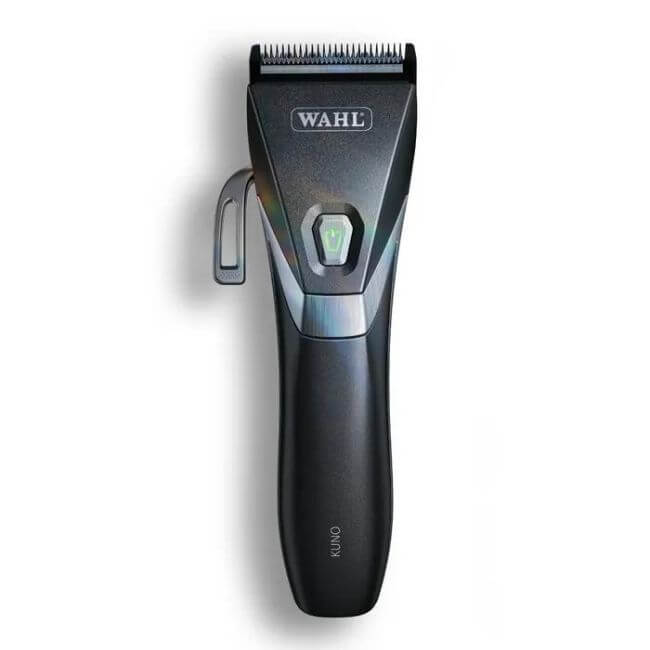 Kuno Wahl knipper.