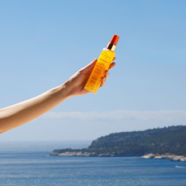 Zonnebeschermende Hydra-Beschermende Water Esthederm