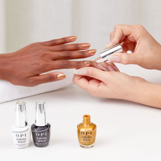 Vernis Infinite Shine Vegan 2000 Karats Metallic Mega Mix OPI 15ML

Translated to Spanish:

Esmalte Infinite Shine Vegan 2000 Ka