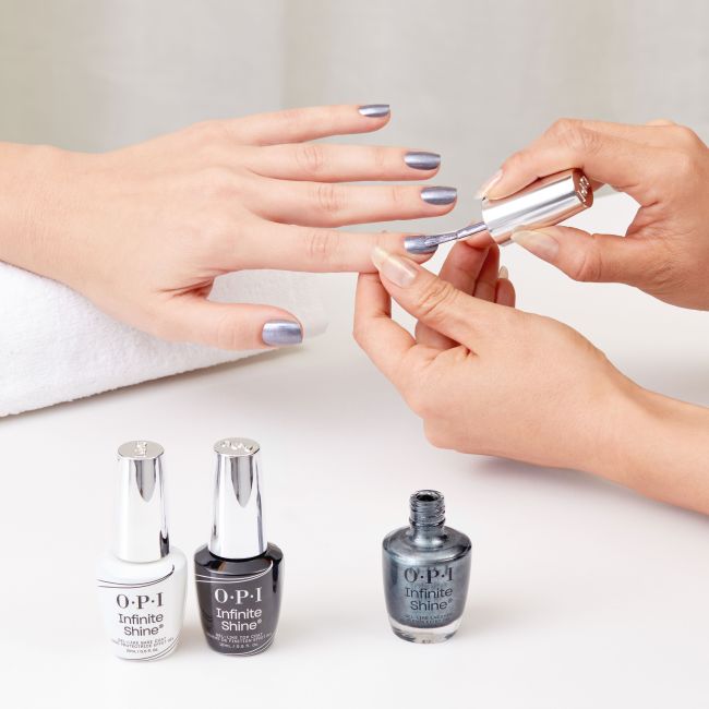 Vernis Infinite Shine Vegan Funmetal Metallic Mega Mix OPI 15ML

Translated to Spanish:
Esmalte Infinite Shine Vegan Funmetal Me