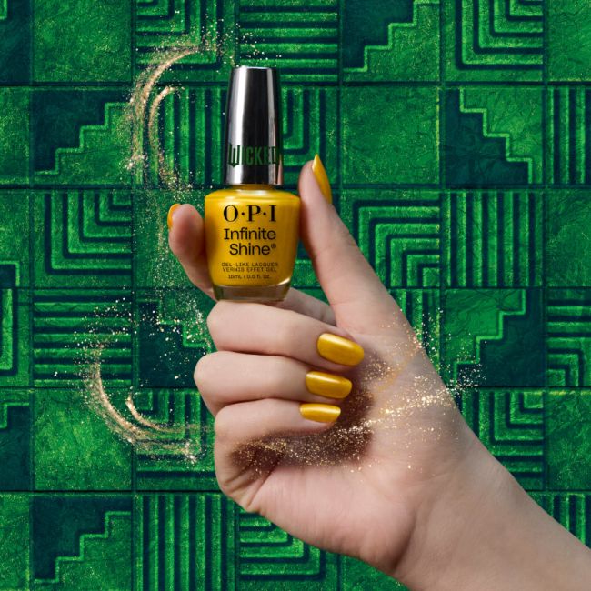 Vernis Infinite Shine Vegan Yellow Brick Road Wicked OPI 15ml

Translated to German:
Nagellack Infinite Shine Vegan Yellow Brick