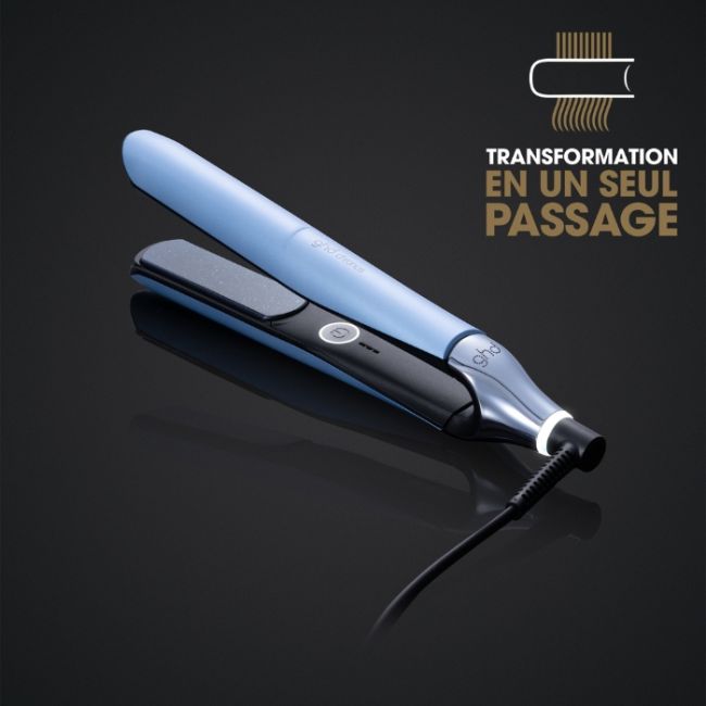 Set met ghd Chronos stijltang en ghd Helios haardroger uit de ghd Iced luxe collectie